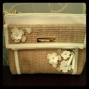 Liz Claiborne crossbody purse